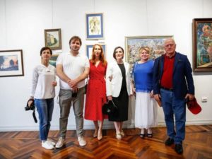выставка русские художники в сухуме